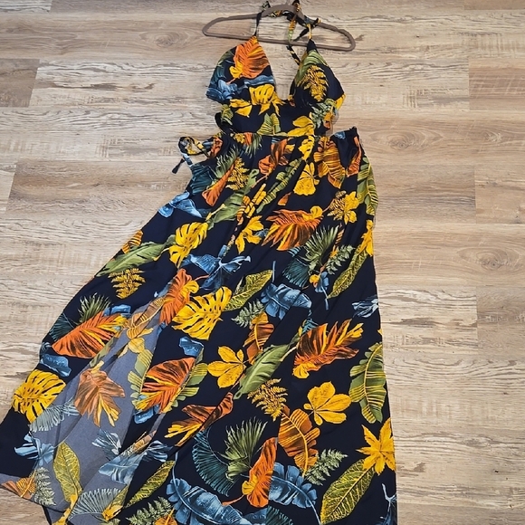 Tropical Halter Maxi Dress - Picture 1 of 3